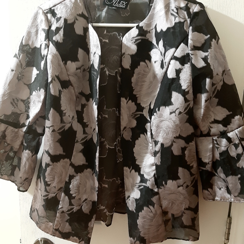 Alex Evenings Black and Rose  Floral Jacket/ Cover